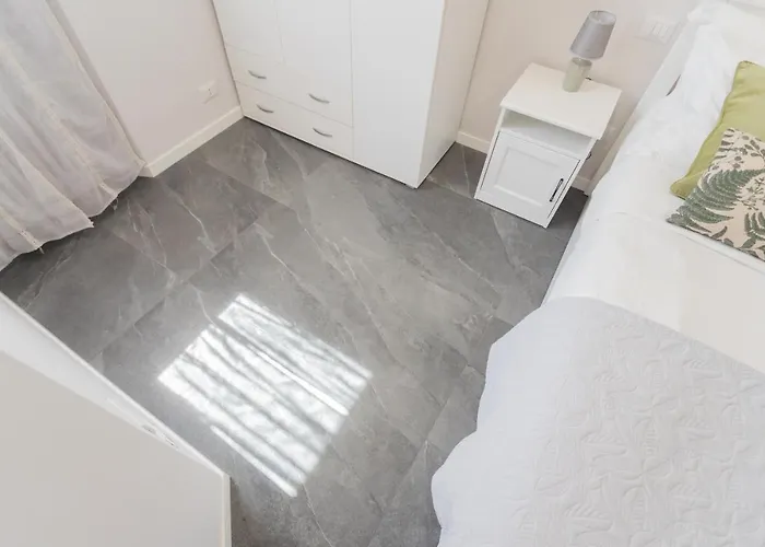 Daire Sant'agostino By Rent *