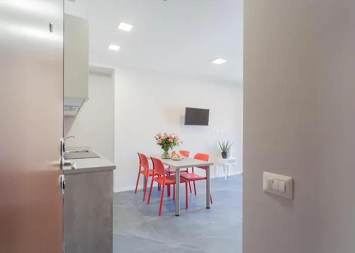 Daire Sant'agostino By Rent Como