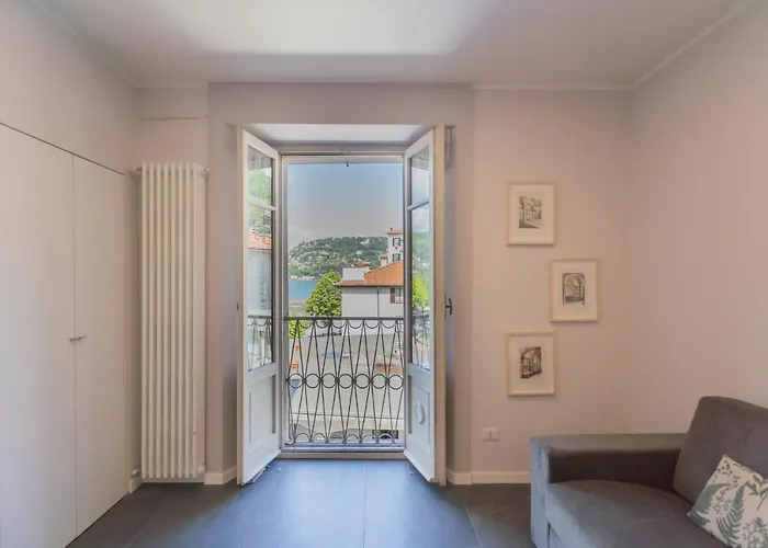 Sant'agostino By Rent Como