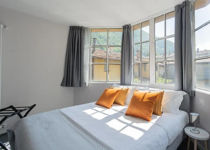 Apartment Sant'agostino By Rent Como