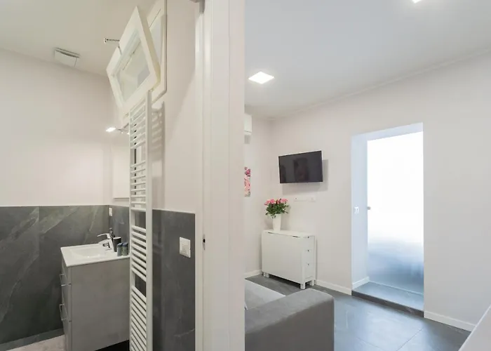 Apartment Sant'agostino By Rent