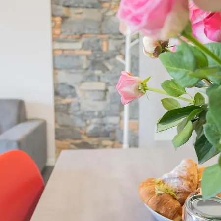 Sant'agostino By Rent 코모